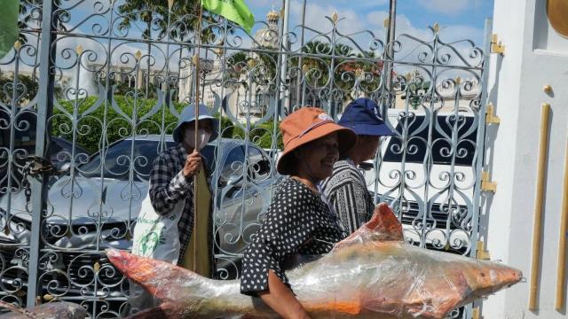 Attivisti chiedono giustizia per le comunità colpite dalla diga di Pak Mun dopo 36 anni