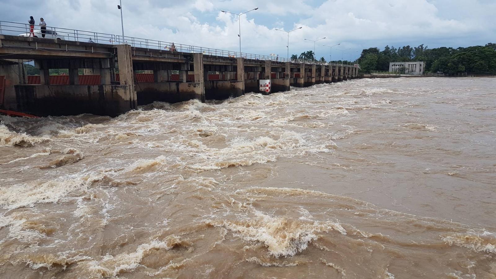 Le Département royal de l'irrigation émet une alerte aux inondations pour 11 provinces du bassin de la Chao Phraya