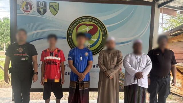 Forças de Operações Especiais Conjuntas detêm três suspeitos em Pattani