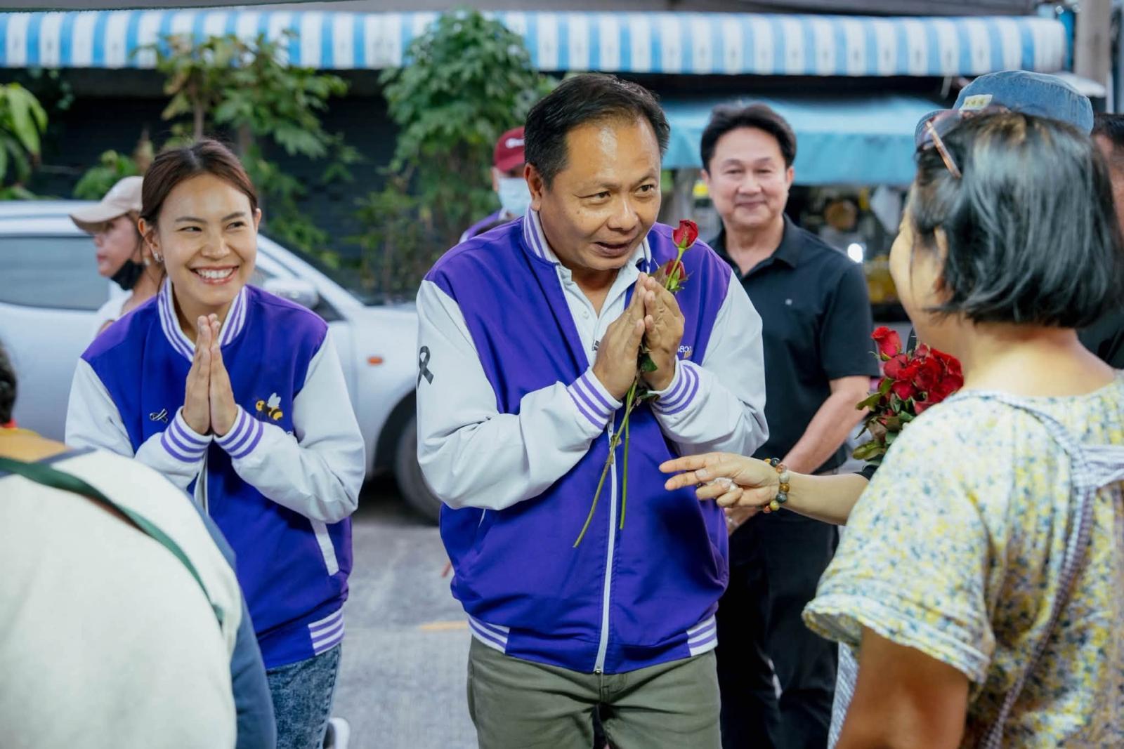 Narupon Yenprasert vince le elezioni per la presidenza dell'OAP di Nonthaburi