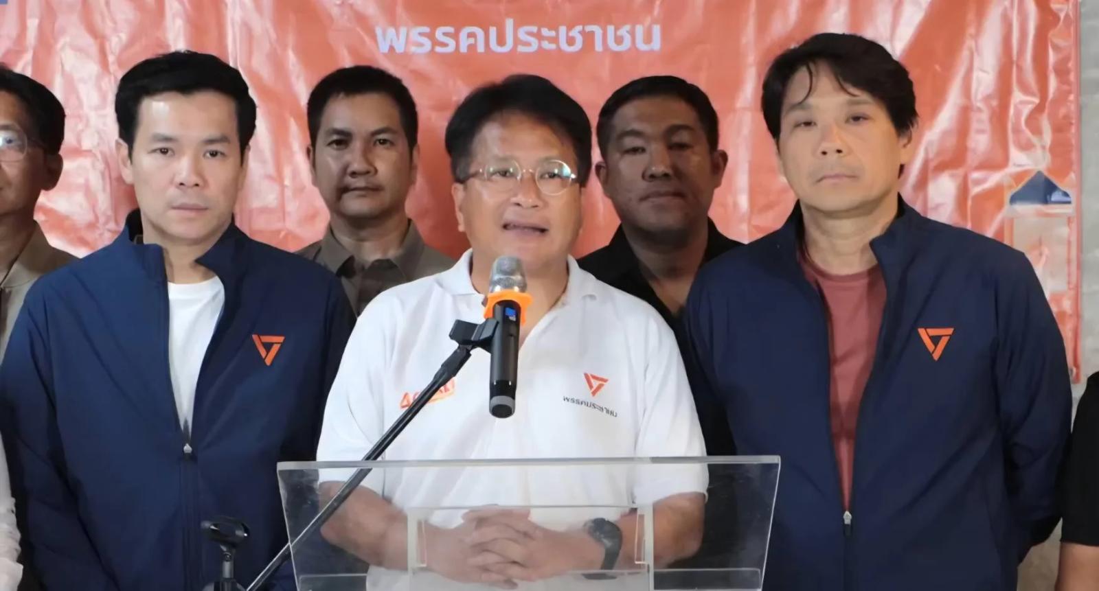 Naruphon si assicura la vittoria alle elezioni di Nonthaburi