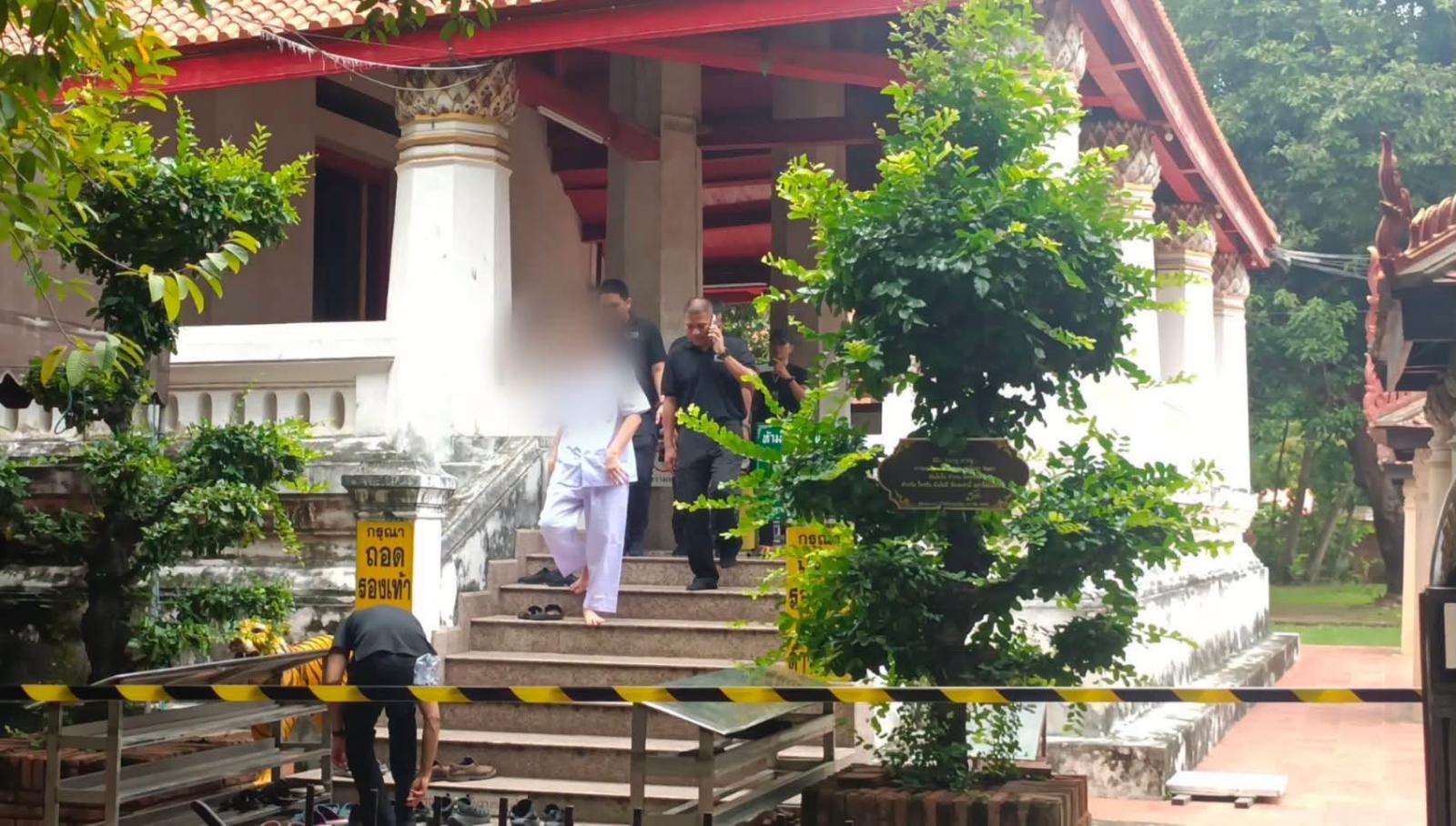Ex-abade do Wat Phutthaisawan preso por alegações de desvio de fundos