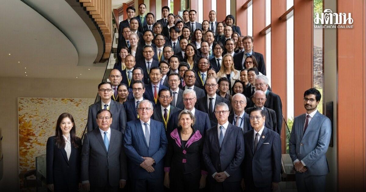 Reflecting on 'Withet Withi': A New Perspective on International Relations