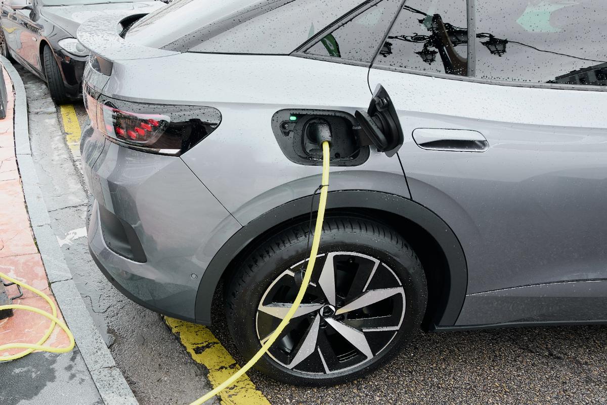 EV Maintenance Costs and Rainy Season Risks in Thailand