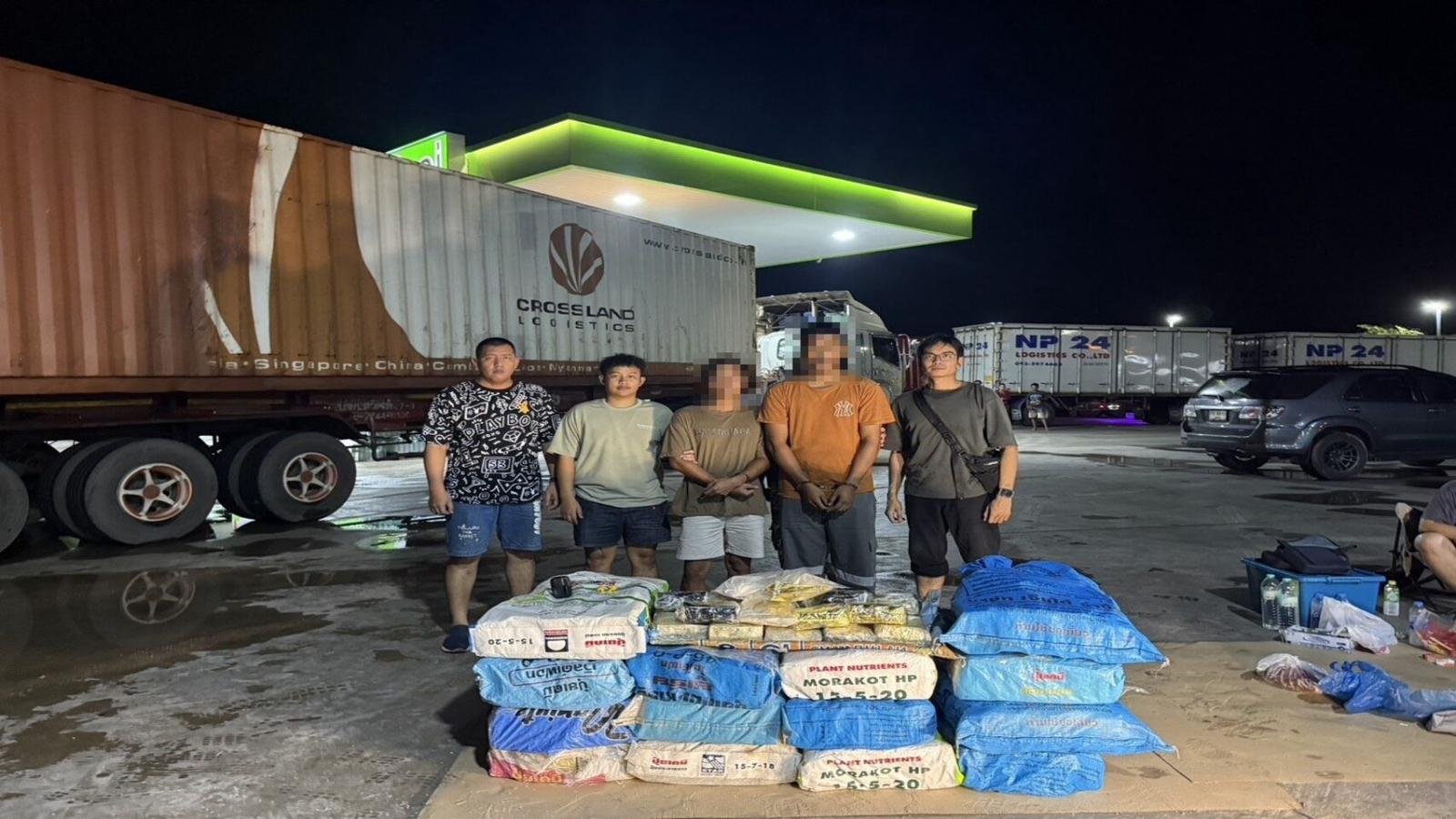Police Intercept 300kg of Crystal Methamphetamine in Bangkok