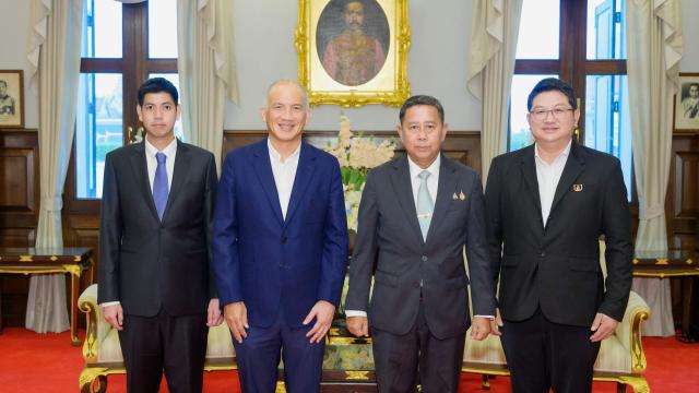 GULF Donates 1 Million Baht to Support Families of Soldiers Injured or Killed in Border Conflicts