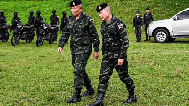 Major General Theppitak Nimit Inspects Narathiwat Border Base