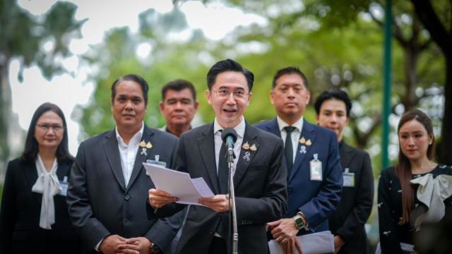 Government Stability Discussed Following Kla Tham Party's Departure from Opposition Whip