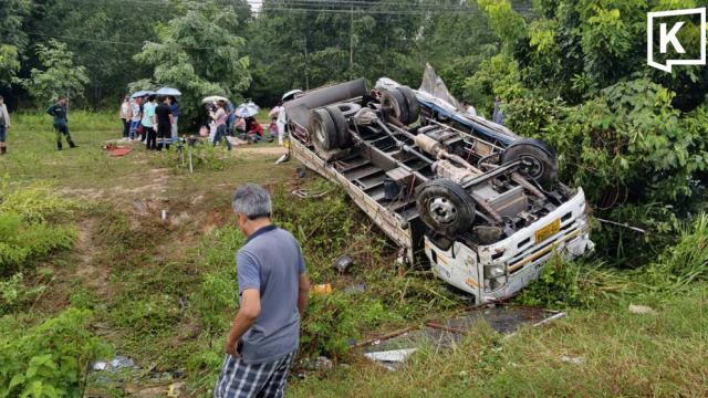 11 Injured in Worker Transport Truck Accident in Chonburi