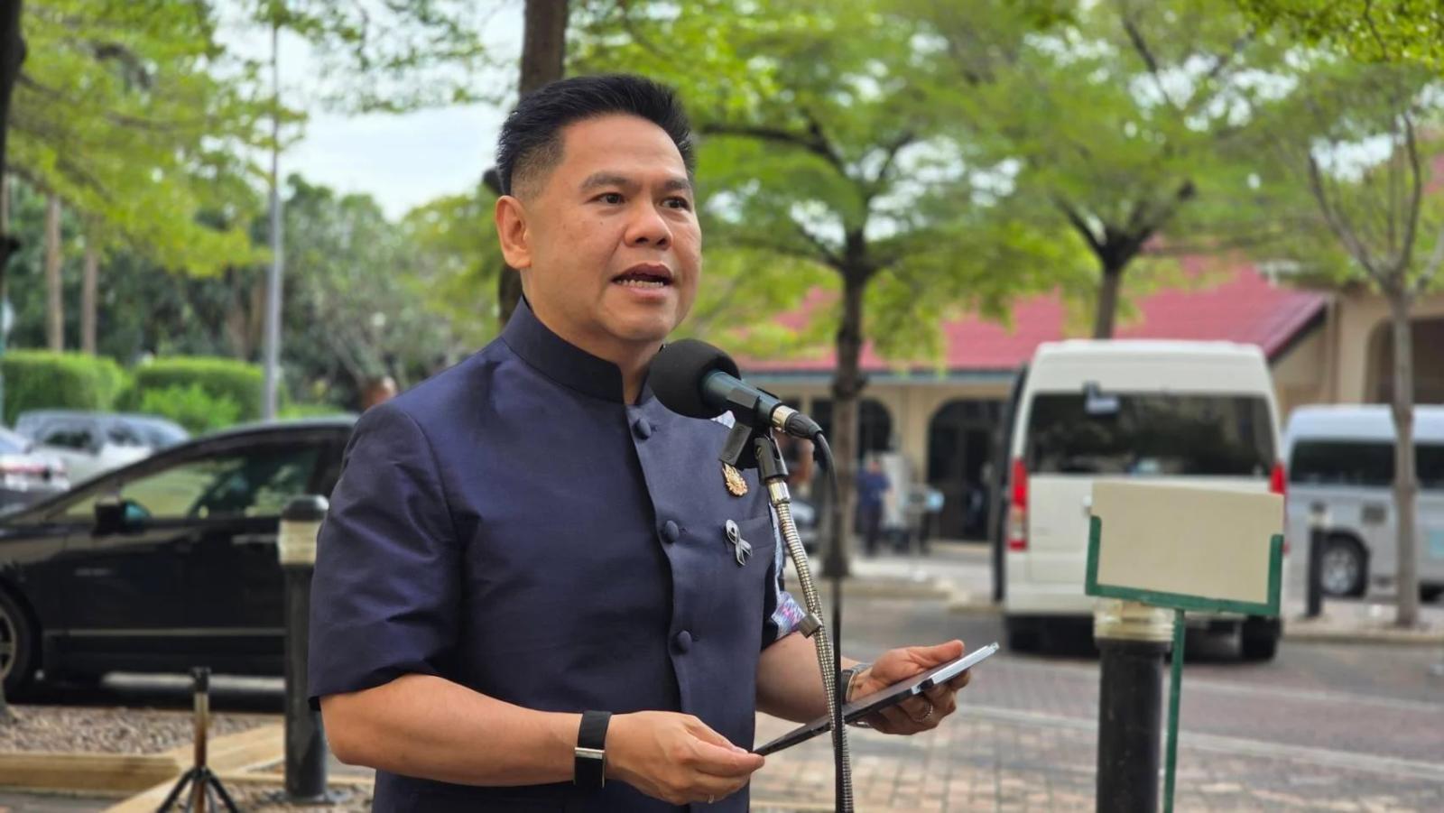 Varawut Silpa-archa Comments on Opposition Party Realignment