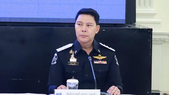 Il governo thailandese approva il trasferimento del capo del DSI, Yuthana Praedam