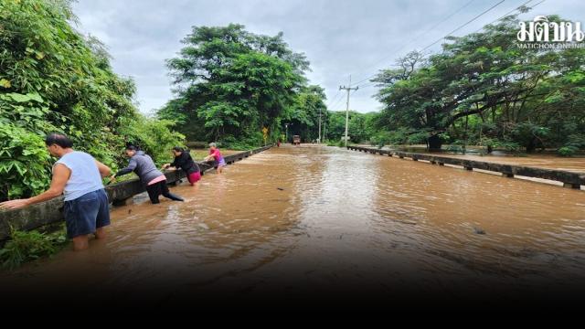 Flash Floods Disrupt Transport in Nakhon Ratchasima Following Khao Yai Downpours