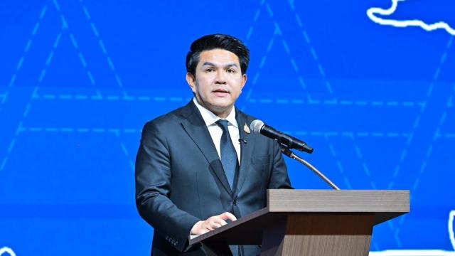 Thailands Tourismusminister übermittelt Unterstützung des Premierministers für nationale Athleten