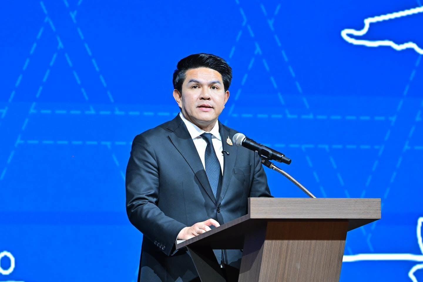 Thailands Tourismusminister übermittelt Unterstützung des Premierministers für nationale Athleten