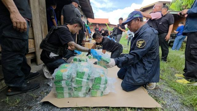 Saisie de plus de 1 200 kilogrammes de méthamphétamine à Lopburi