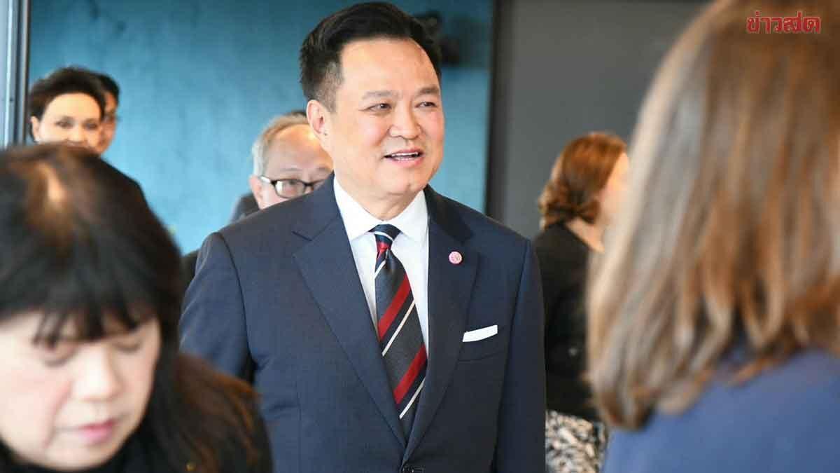Premierminister Anutin weicht Fragen zu möglicher Koalitionserweiterung von New York aus