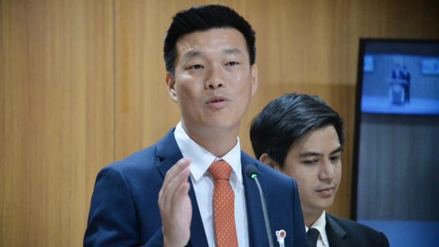 Opposition Leader to File Complaint Against Election Commissioners