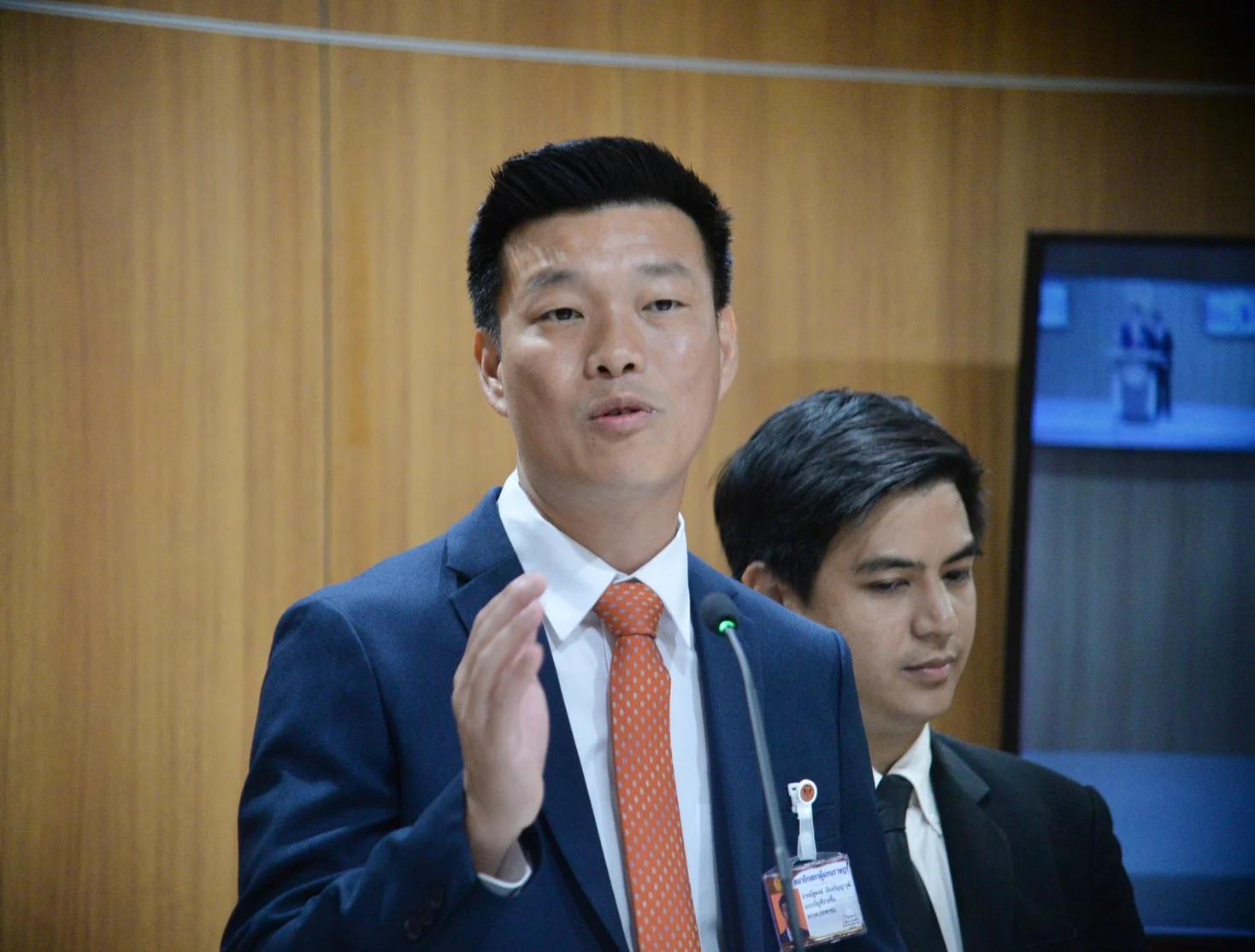 Opposition Leader to File Complaint Against Election Commissioners