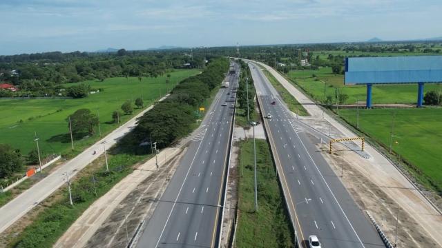 New Frontage Road Completed on Highway 32 in Chai Nat