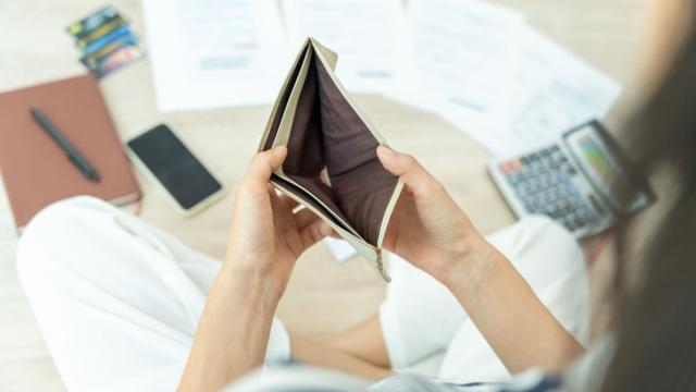 Thailand Faces Economic Challenges as Combined Debt Hits 150% of GDP