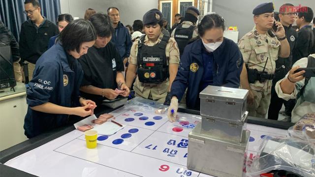 Des commandants de police sous enquête après une importante descente dans un casino clandestin à Din Daeng