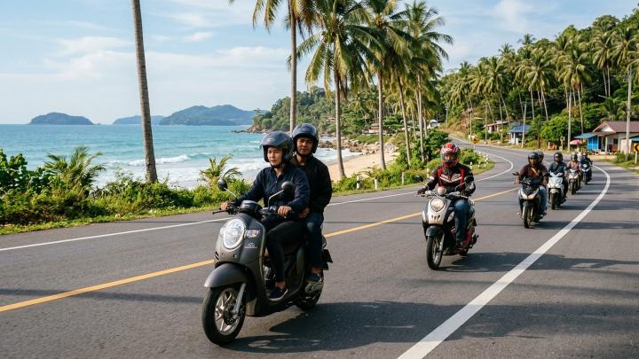 Motorbike traffic and transport dilemma in Thailand: mobility versus road safety
