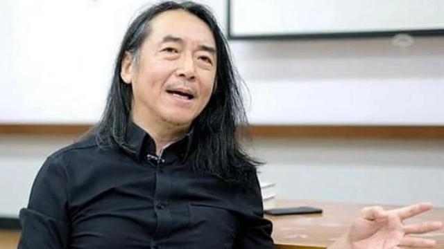 นักวิชาการตั้งคำถามต่อบทสัมภาษณ์ของนายกรัฐมนตรีเกี่ยวกับความสัมพันธ์กับสถาบันฯ