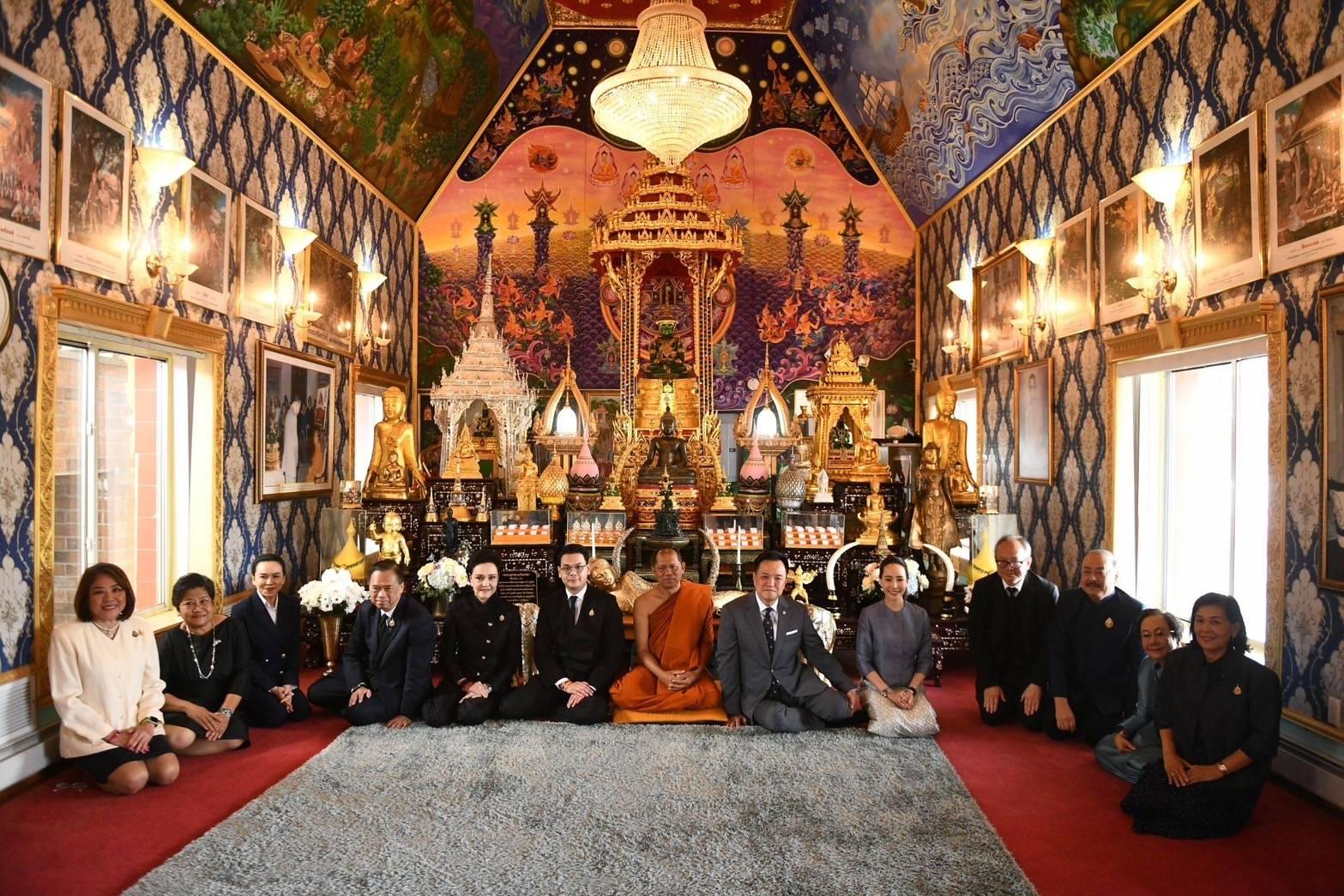 Prime Minister Visits Wat Buddha Thai Thavorn Vanaram, Reflecting on Student Days