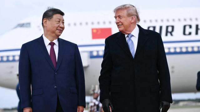Xi Jinping Arrives in the United States for Meeting with Donald Trump