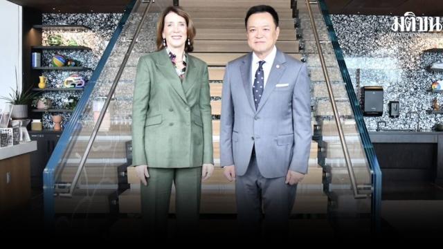 Thai Prime Minister Partners with Google to Advance Data Center Standards