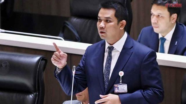 Enquête réclamée après le démantèlement d'une maison de jeu illégale à Din Daeng