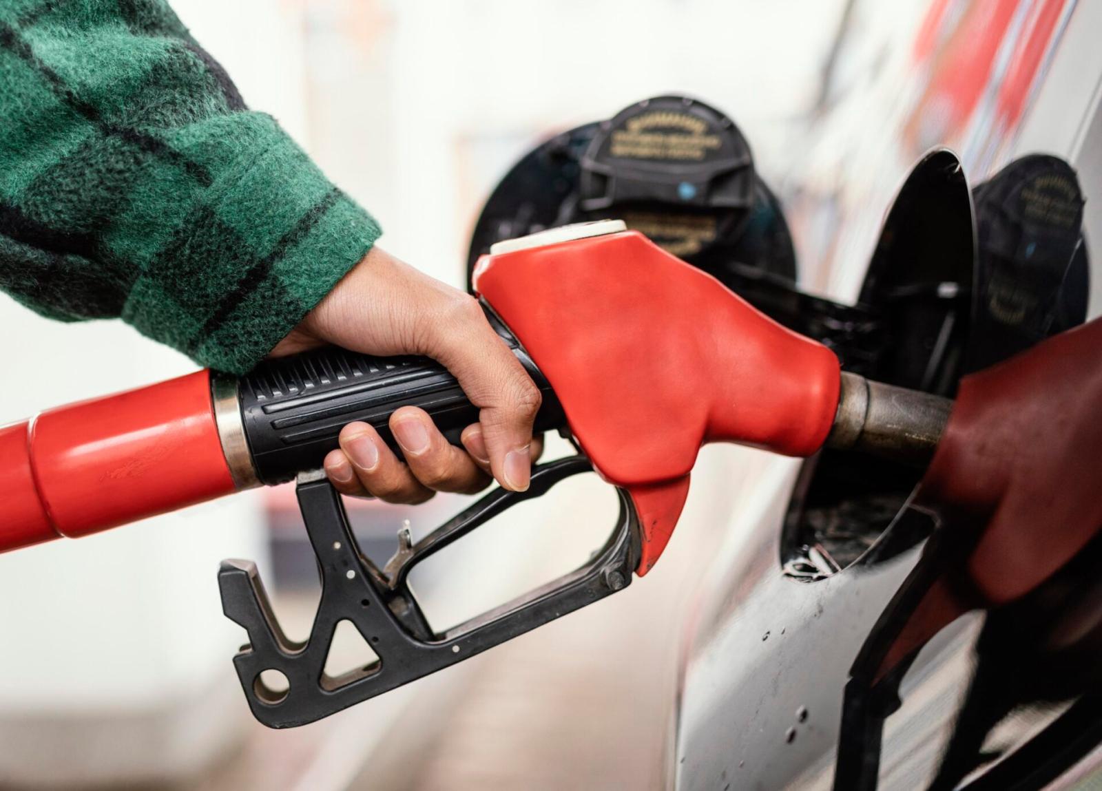 La Thailandia annuncia un aumento nazionale dei prezzi del carburante a partire dal 9 settembre