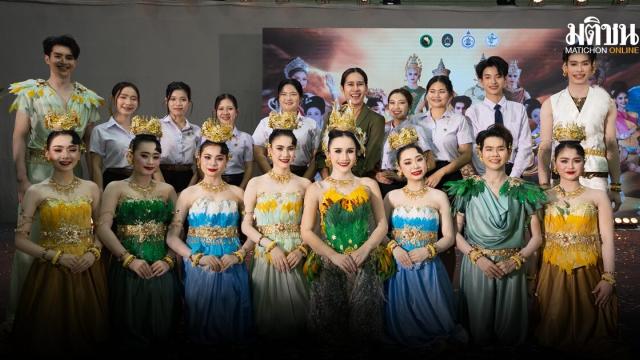 Hong Thai Integrates Traditional Herbs with Modern Performance Art
