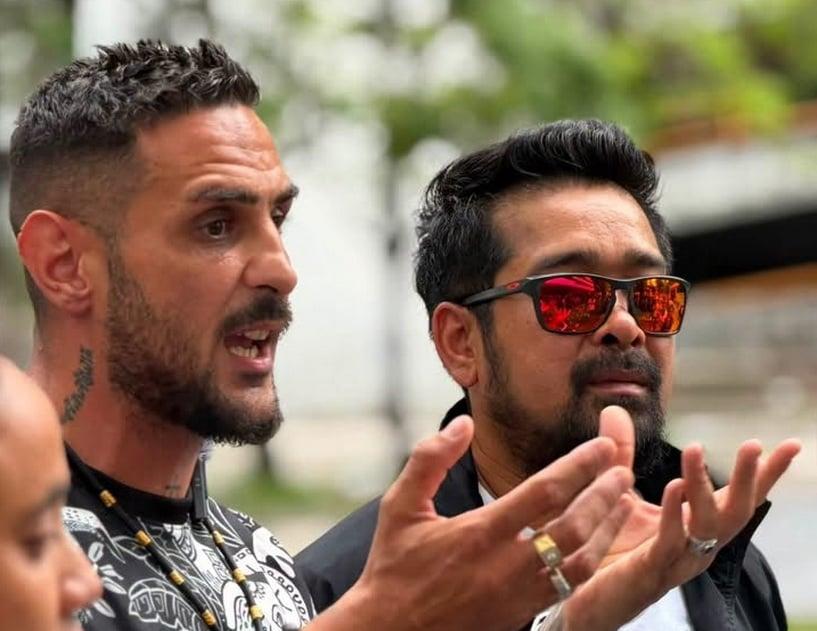Aktivist plant Protest vor dem Innenministerium gegen Ausweisungsbefehl für französischen Staatsbürger