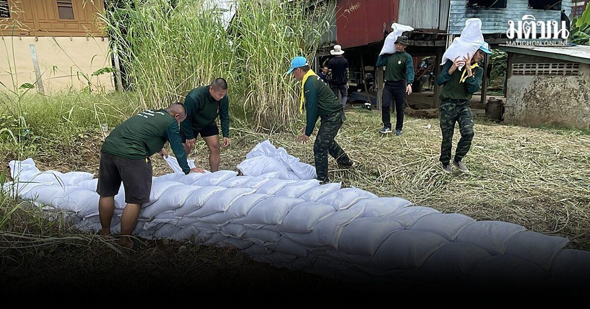 Ang Thong Strengthens Chao Phraya River Defenses