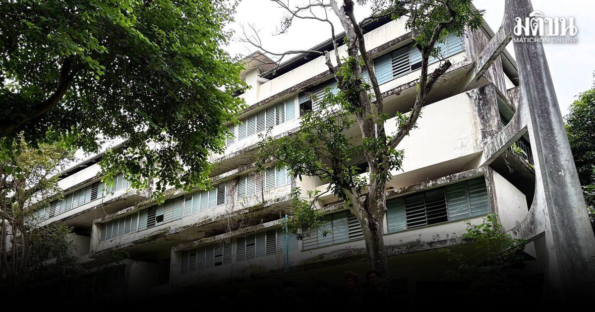 Chiang Mai University Students Hold Ceremony to Protect Historic Dormitory