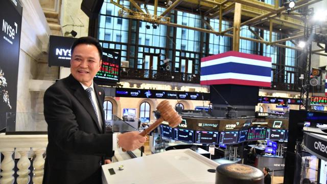 Prime Minister Anutin Rings Opening Bell at NYSE to Strengthen Thai-U.S. Market Ties