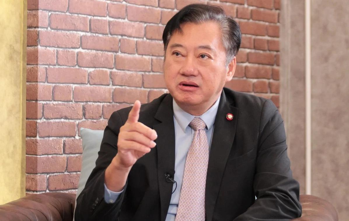 Former Senator Highlights Supreme Court Precedent in Senate Election Fraud Cases