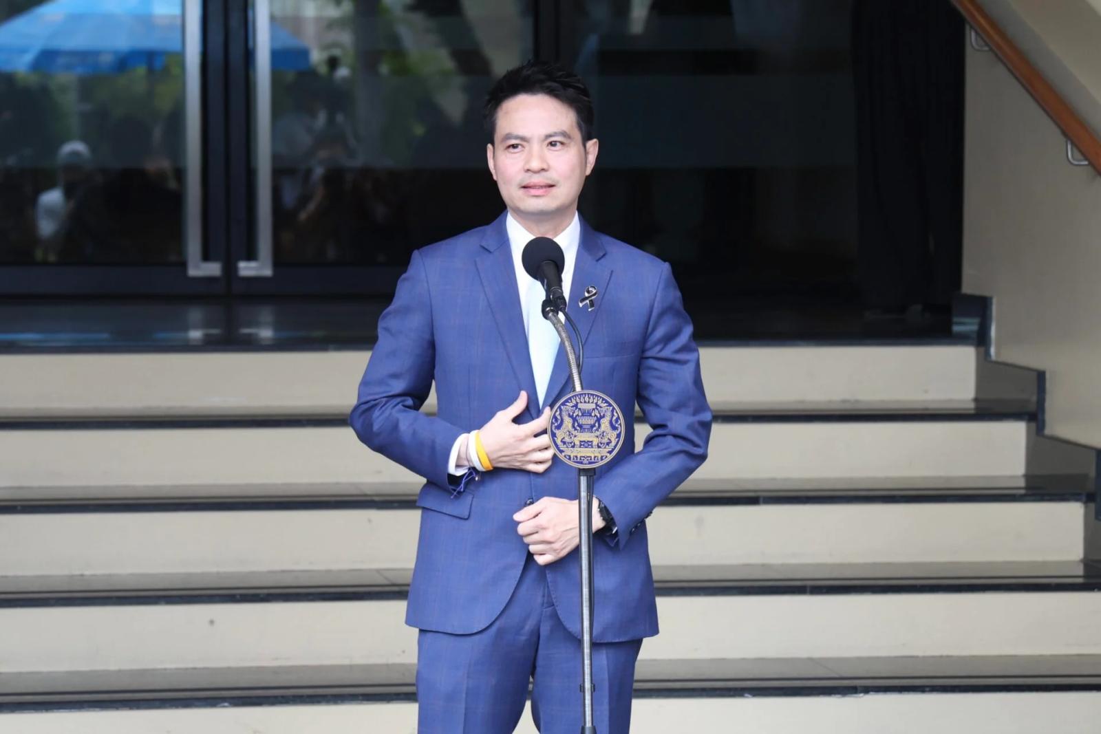 Il governo thailandese stanzia un budget centrale per gli aiuti contro le inondazioni e un'iniziativa assicurativa