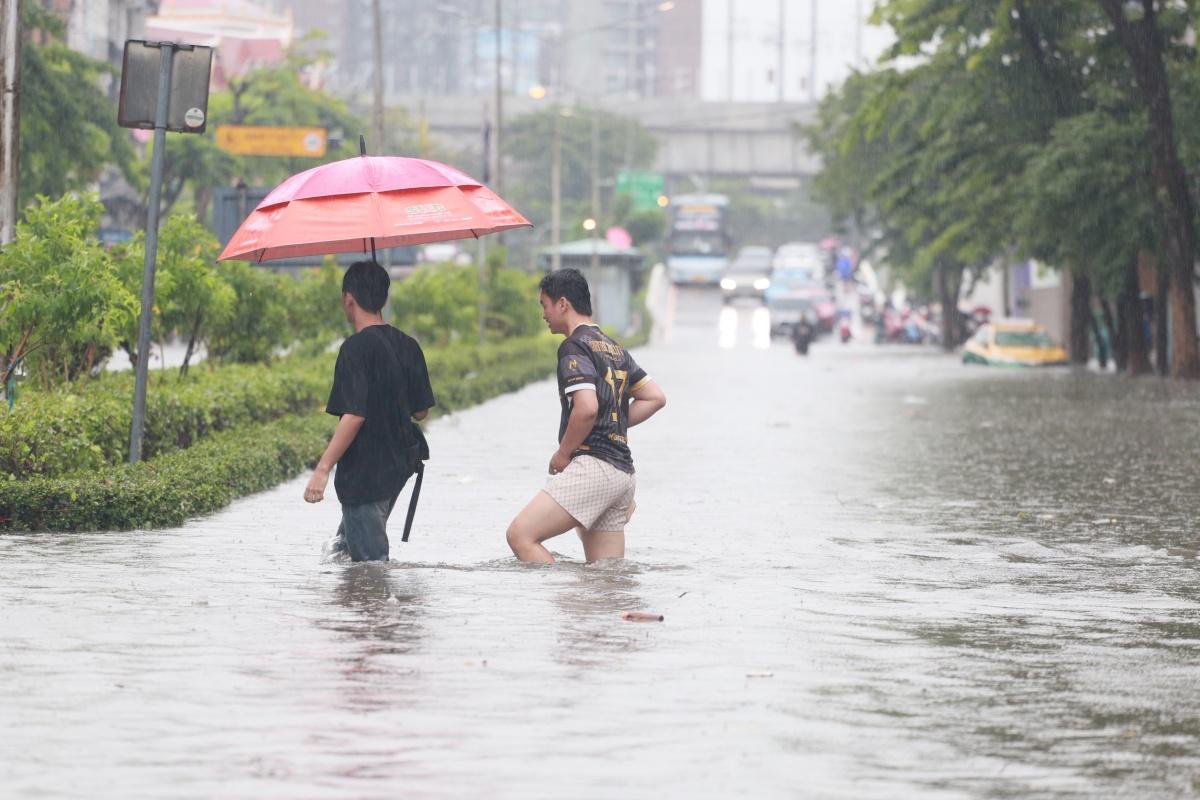 Bangkok bereitet Katastrophenalarm für alle 50 Bezirke vor