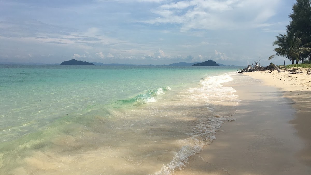 Pansand Beach & Secluded Bays