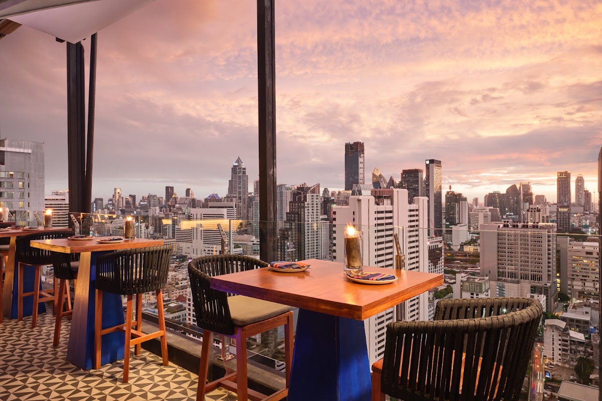 Photo Gallery — Above Eleven Rooftop Bar & Restaurant