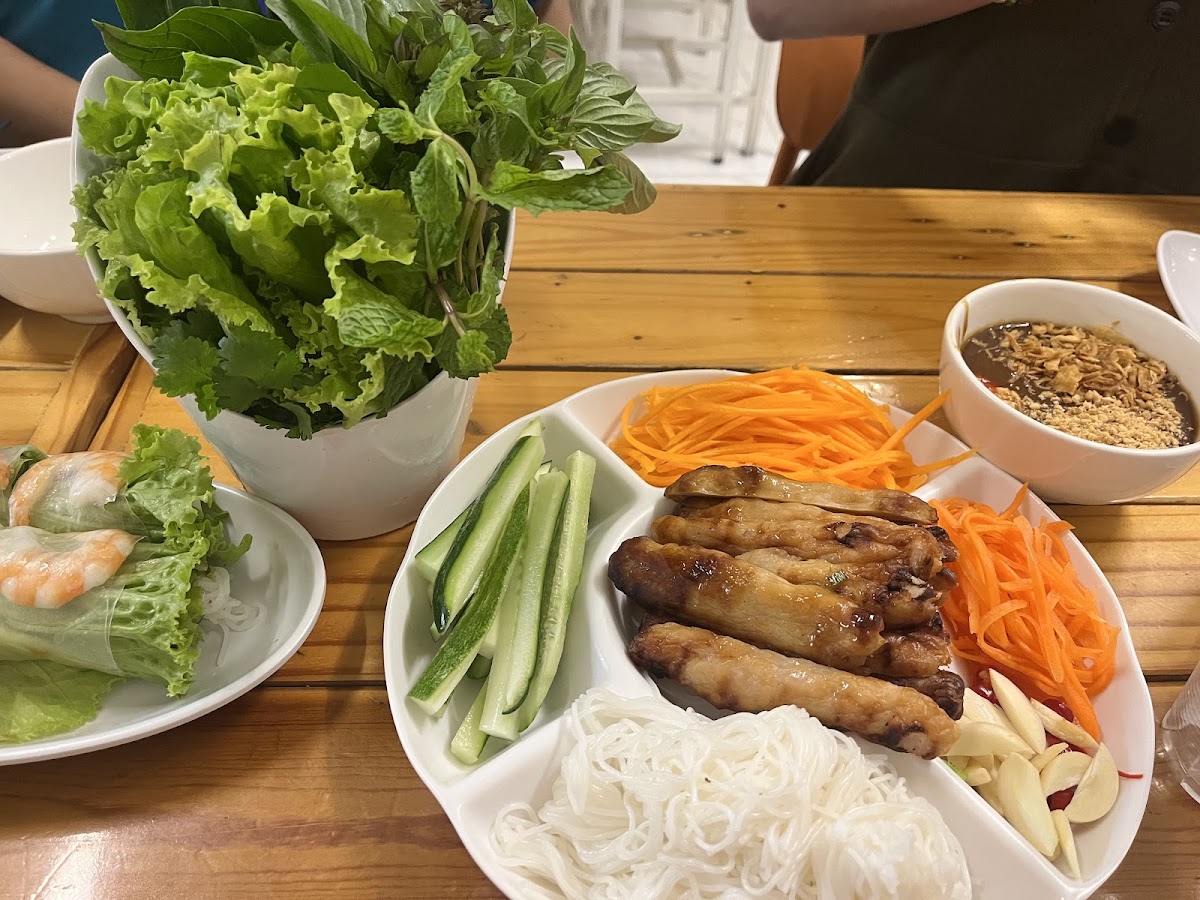 Photo Gallery — Banh Mi Nem - Vietnamese Restaurant