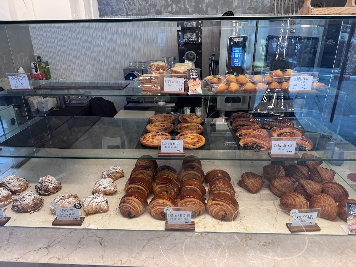 Photo Gallery — ÉPICURIEN FRENCH BAKERY (W District)