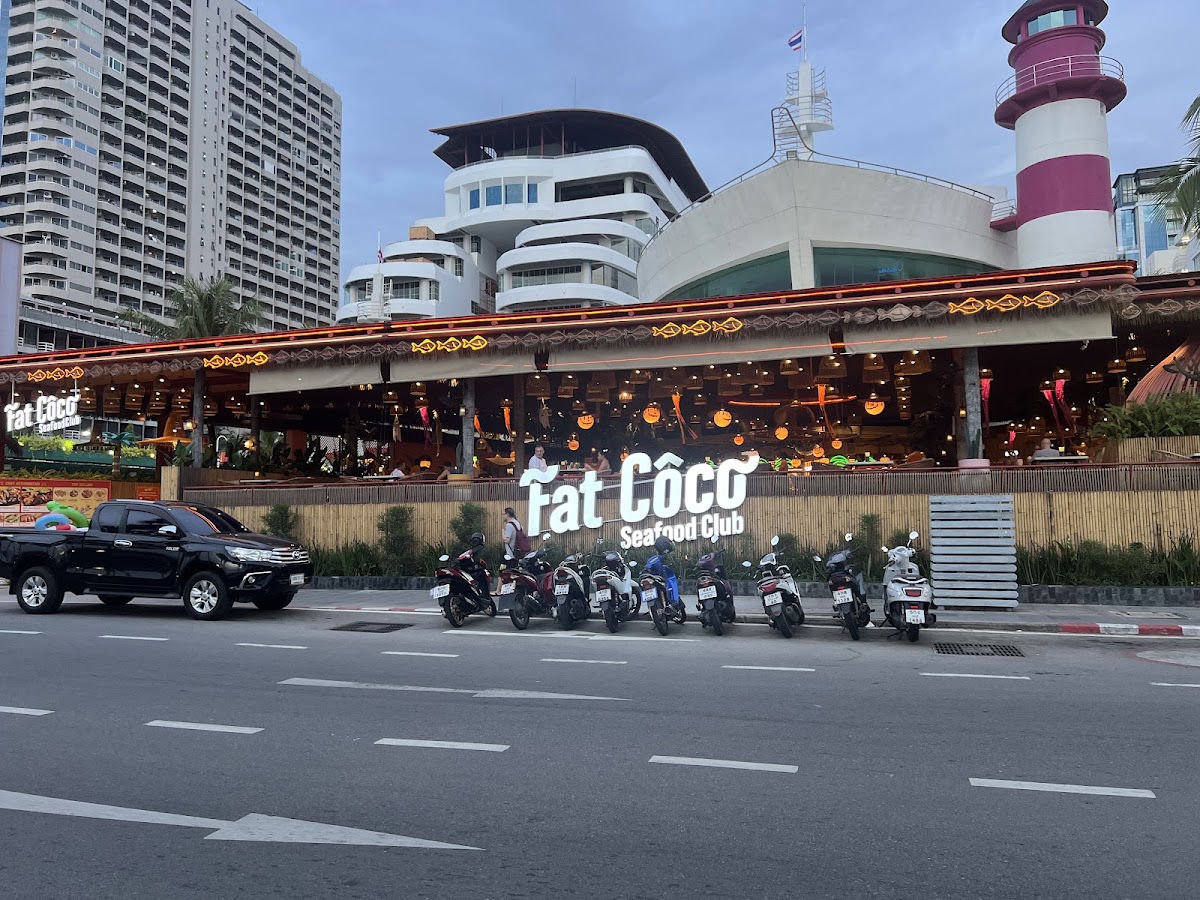 Photo Gallery — Fat Coco Seafood Club