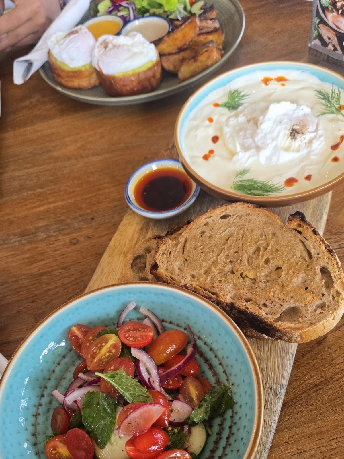 Galleria fotografica — Indigo Cafe & Eatery Thongsala