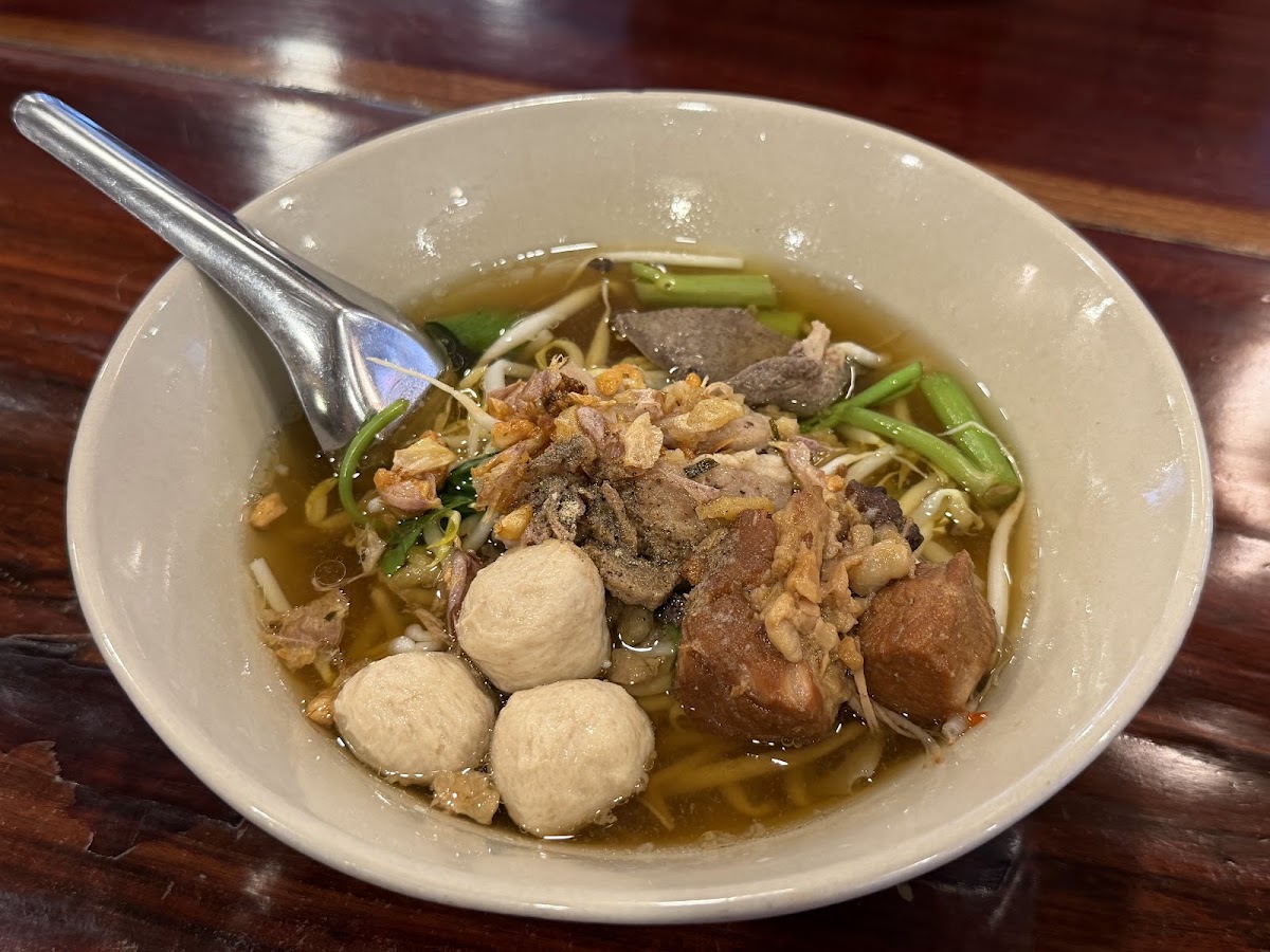 Photo Gallery — Krua Khun Puk