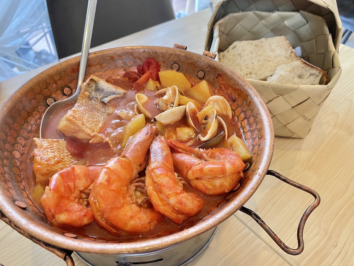 Photo Gallery — La Mía