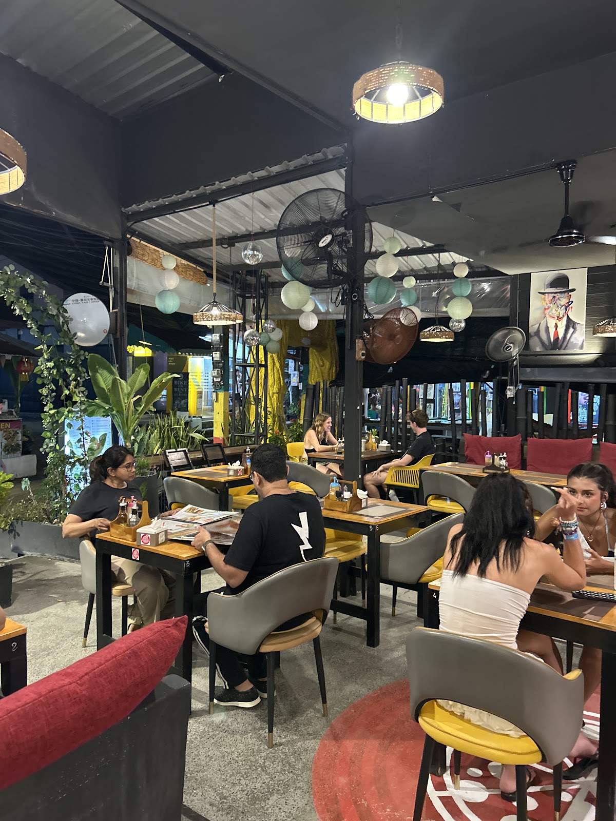 Photo Gallery — Pizzalab Koh Phangan