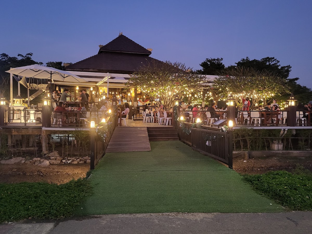Photo Gallery — Rabieng Ta-le Restaurant